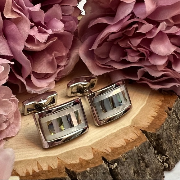 Elegant Rectangular Mother of Pearl and Abalone Shell Cufflinks - Picture 6 of 17